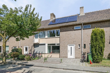 Deken B.J. van Miertstraat 19, Best - 5683 ET